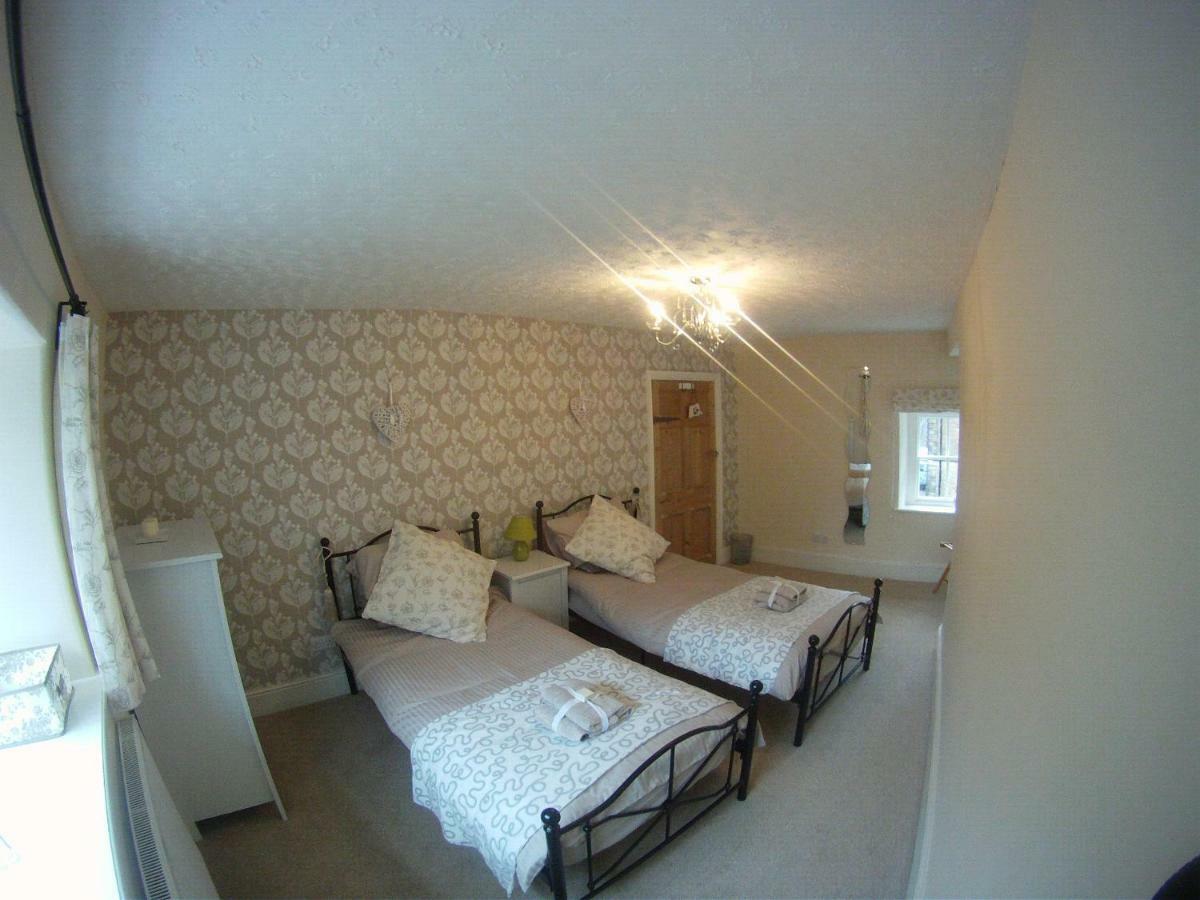 Gamekeepers Cottage Hayfield  Bagian luar foto